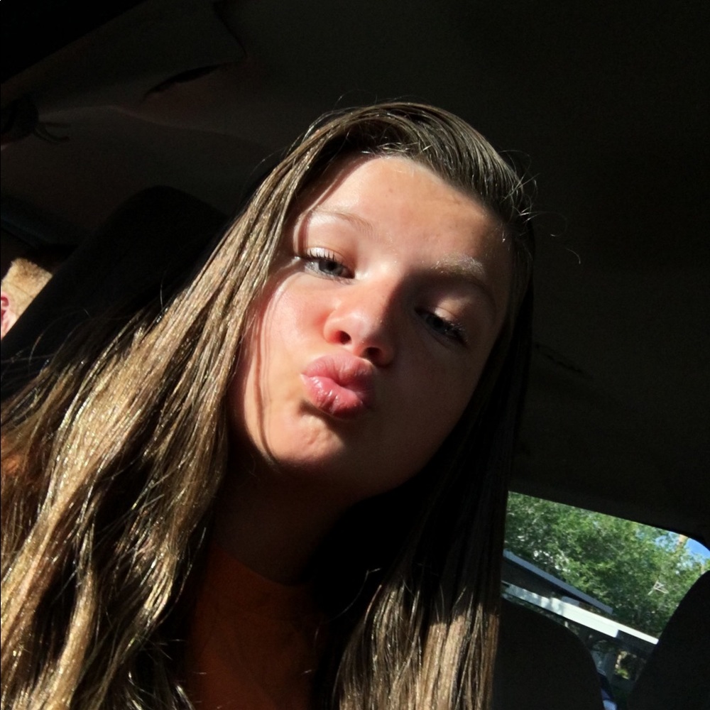 Meet your Posher, Sarah